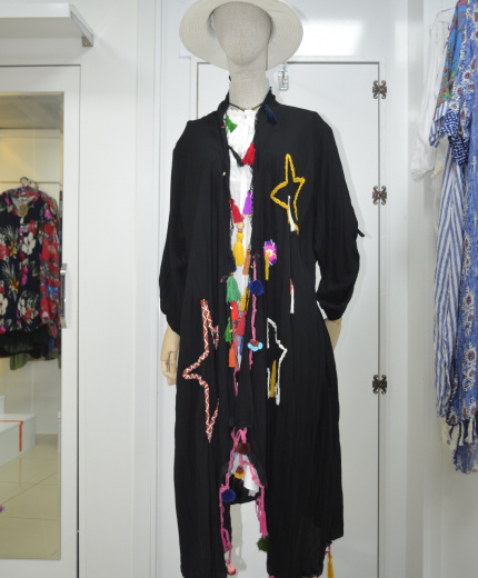 Siyah Zemin Renkli Etnik İşlemeli Otantik Kimono